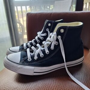 Converse Black High-Top Sneakers Women's Size 9.5, Men's Size 7.5
